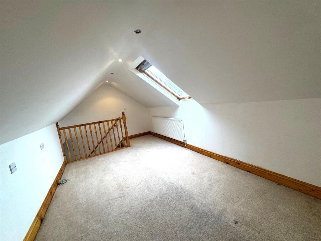 PHOTO-2025-08-18-15-31-47 4.jpg