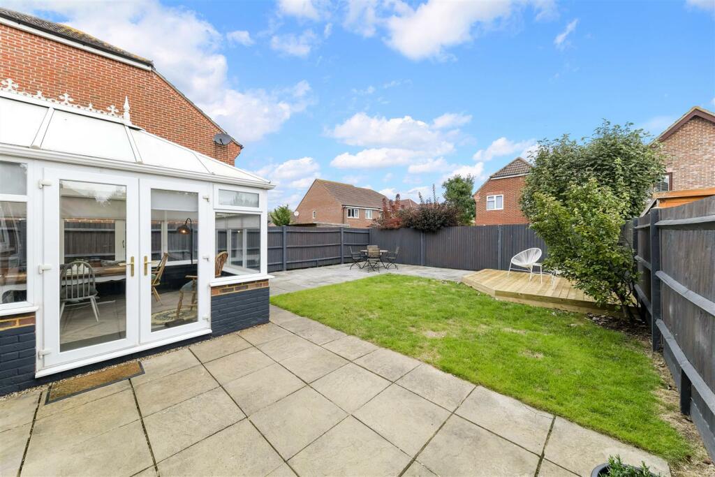 CHURCHILL ROAD (3).jpg