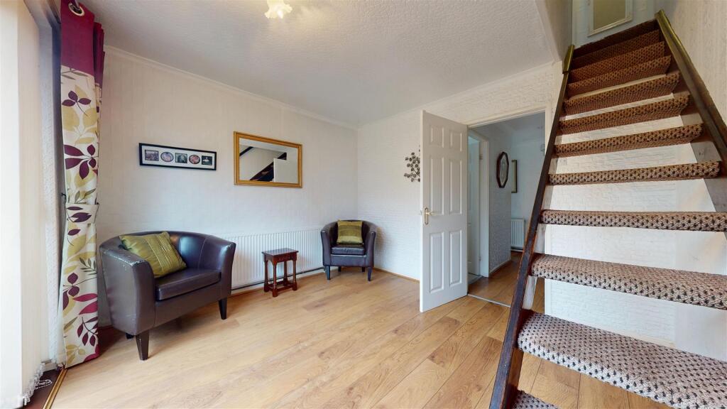 Cranshaw Avenue, Reception Room