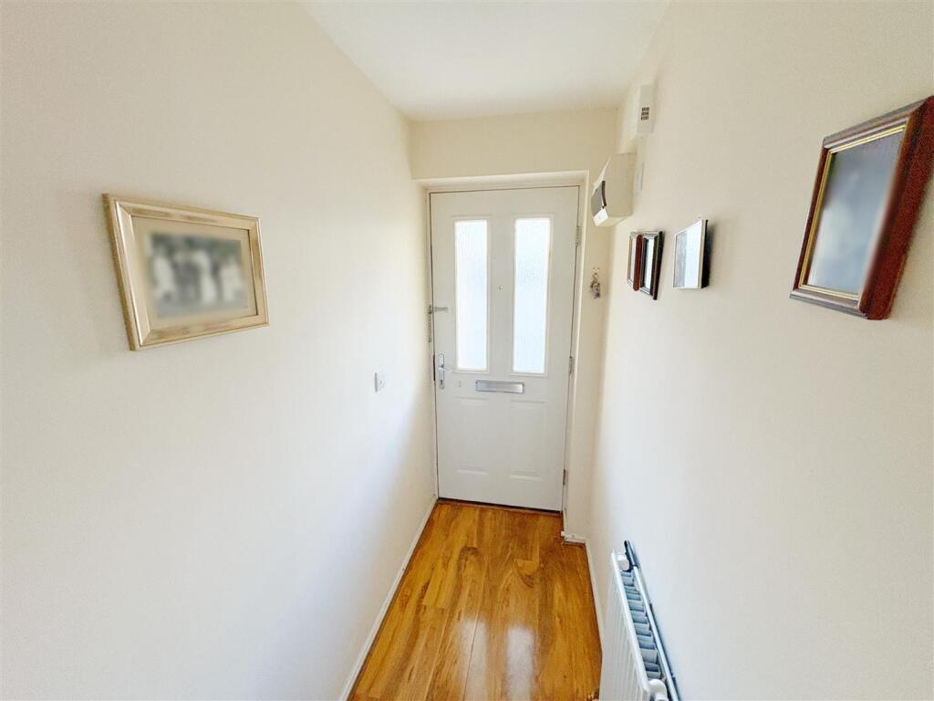 Hallway.jpg