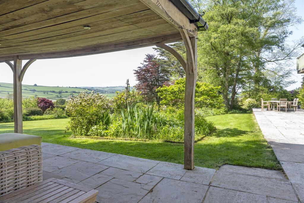 Loggia outward View