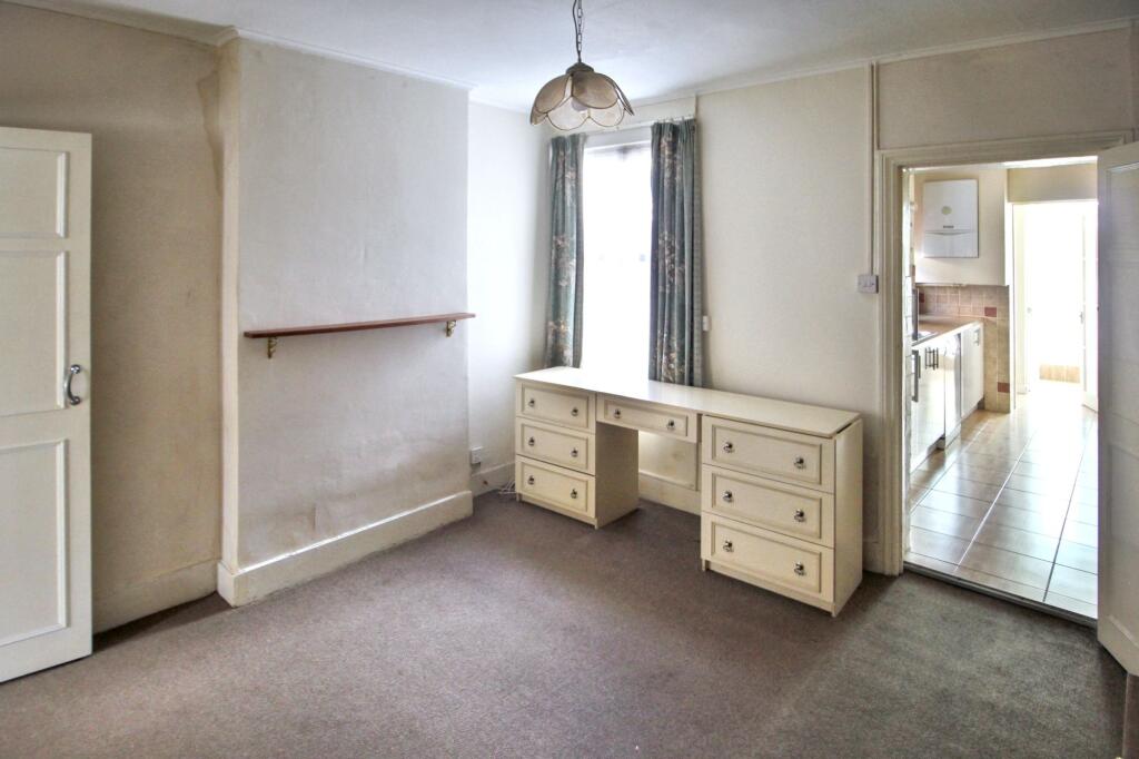 12 Hectorage Road, Tonbridge, Kent TN9 2DP