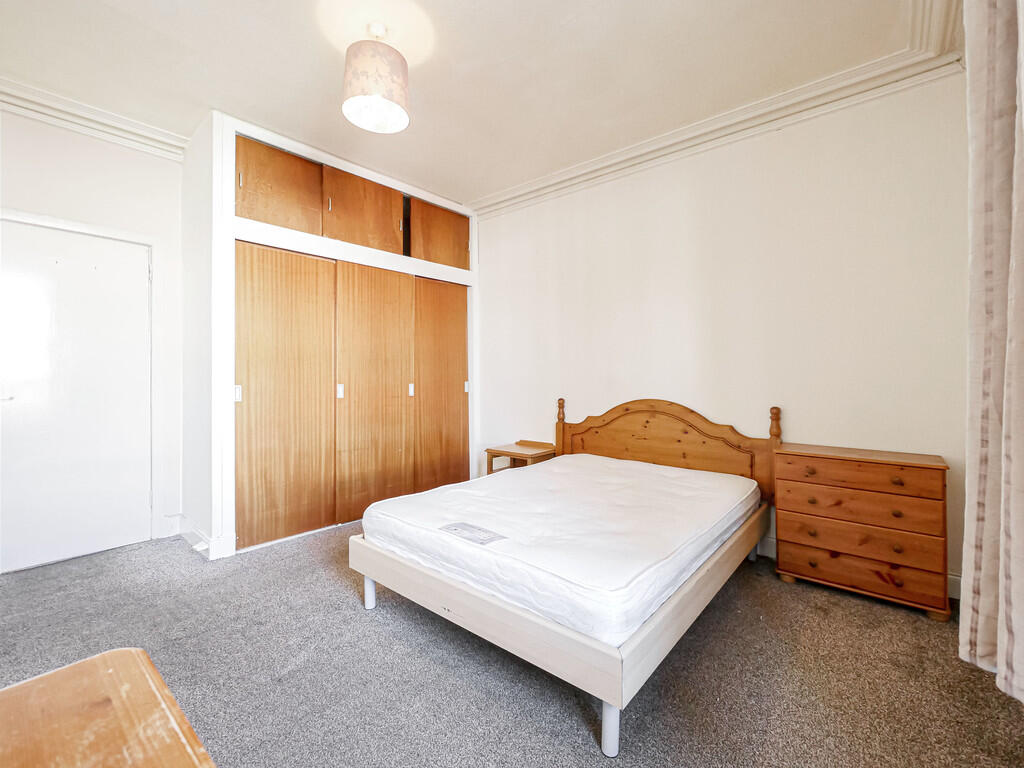 Bedroom 1-2