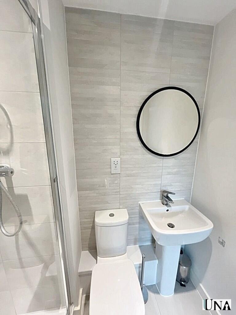 95b136cc-dc3f-4cb...