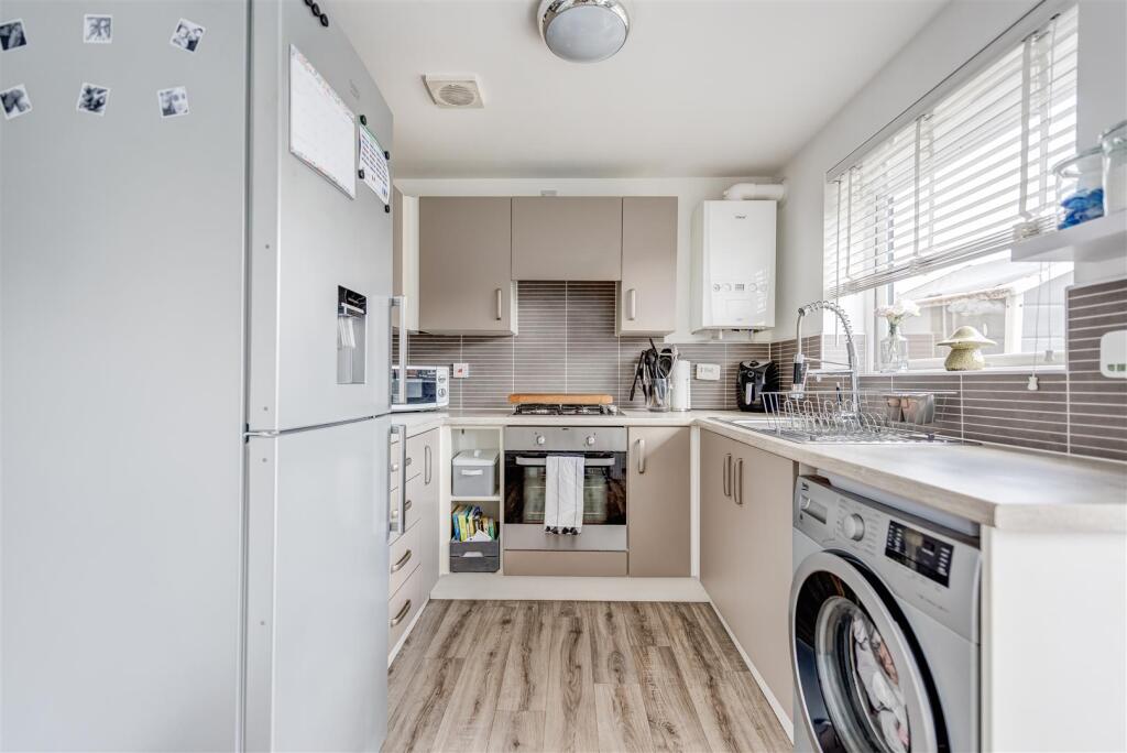 46RemingtonRoad(Interior)-8.jpg