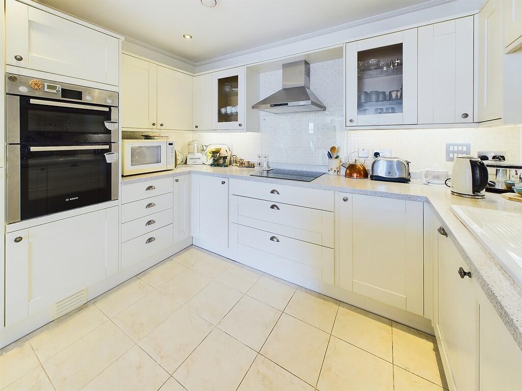 Kitchen c