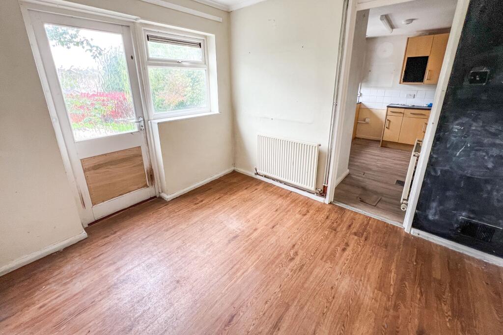 6 Pockeridge Road, Corsham, Wiltshire, SN13 9SB