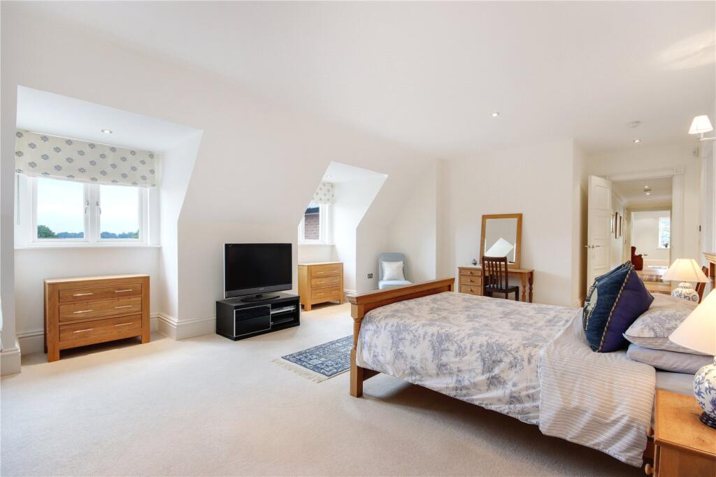Principal Bedroom