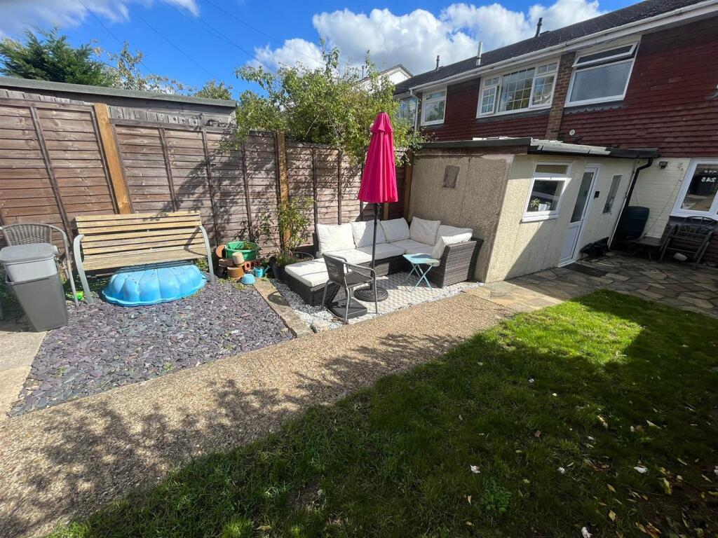 WhatsApp Image 2025-09-22 at 13.54.34.jpeg