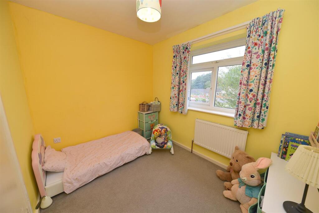bed3.1.JPG