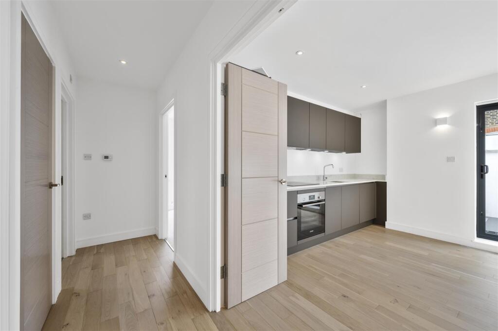 FLAT 4,17.jpg