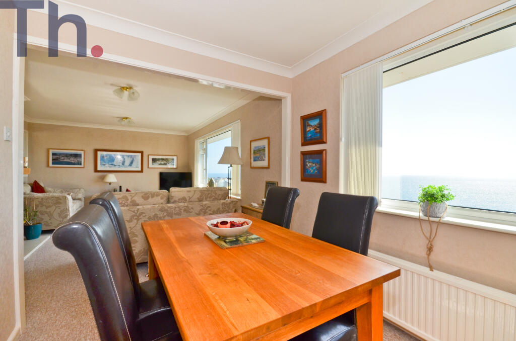 Dining Room.JPG