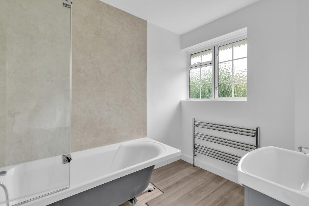 Bedroom 1 Ensuite