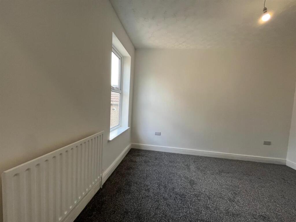 bedroom.jpg