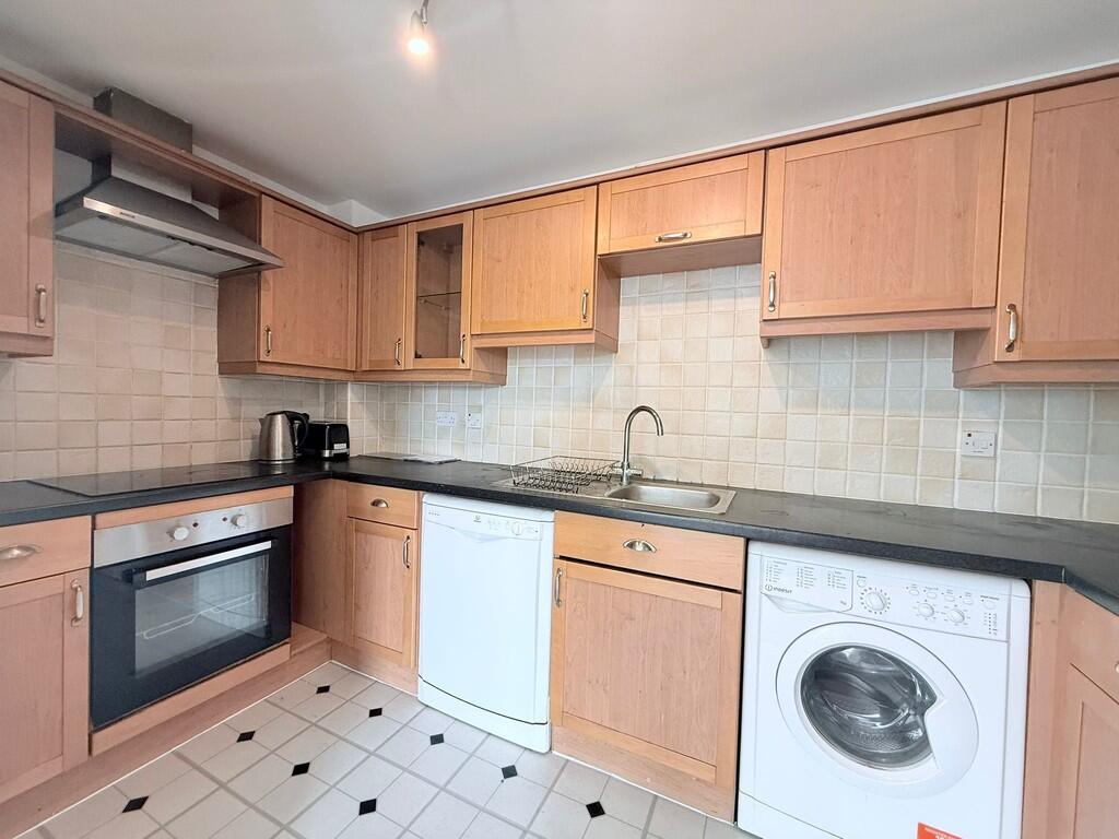 Flat 9 Bell House...