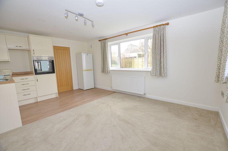ANNEX LIVING ROOM