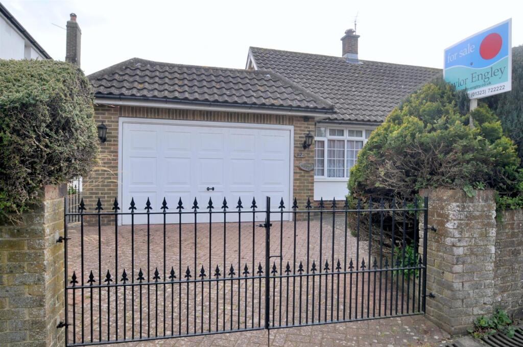 Garage &amp; Driveway