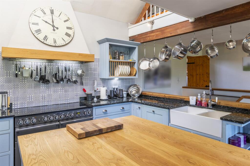 Sitting Room / Dining Room / Kitchen