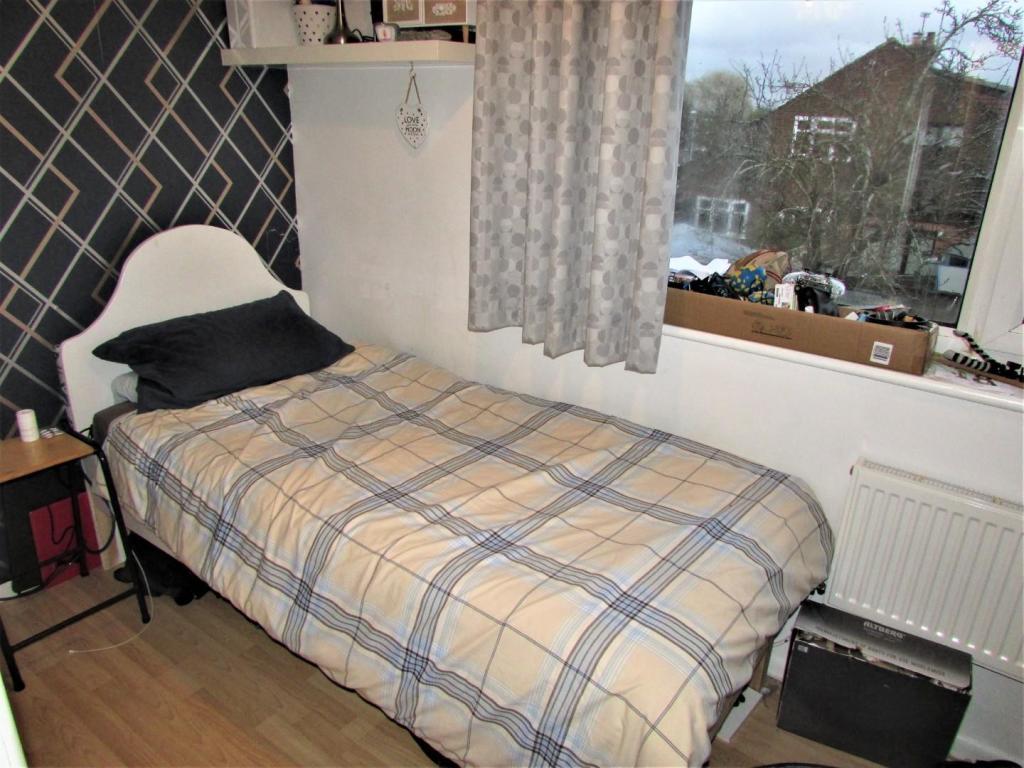 RothwellSt17bed3.JPG