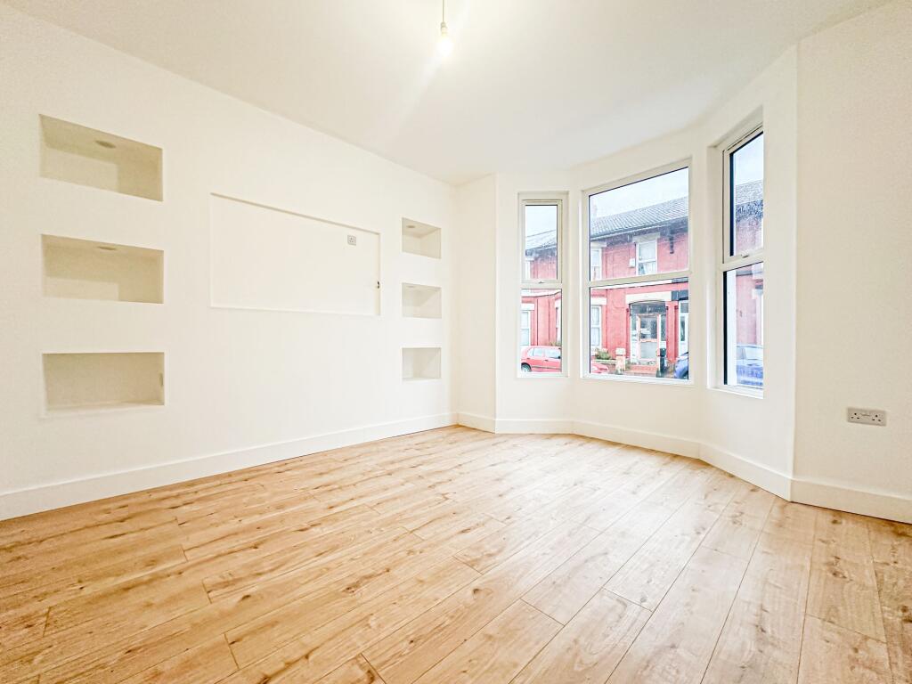 Ashdale Road, Mossley Hill, L18