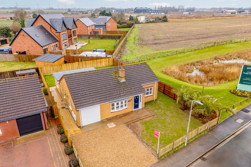 29 Oakwood Glade (Holbeach)-1