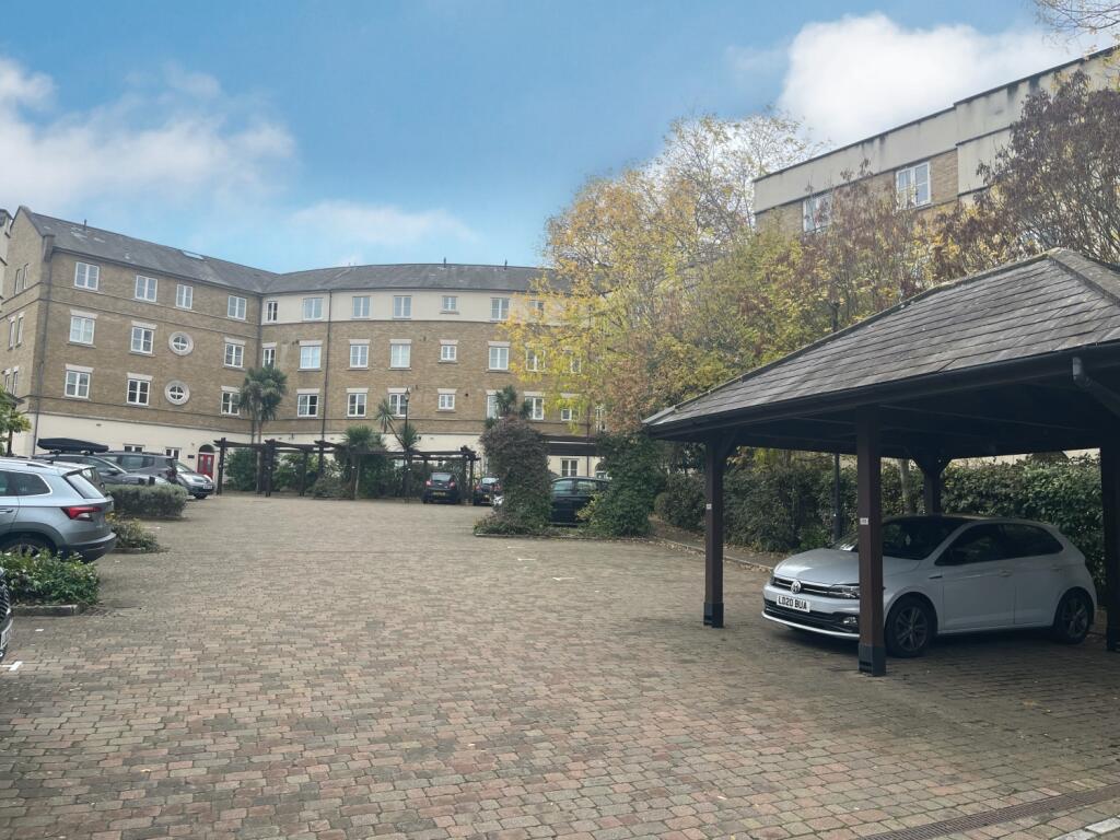 0C7E96C7-49BC-4366-8659-7FEF7422877E