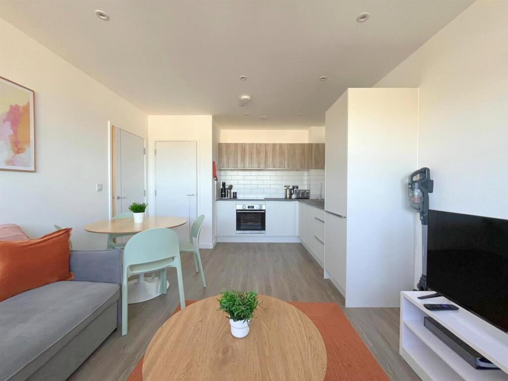 Living Room / Kitchen