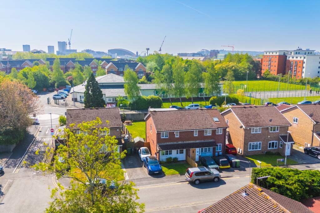 Award-winning Media team on EVERY Listing_24