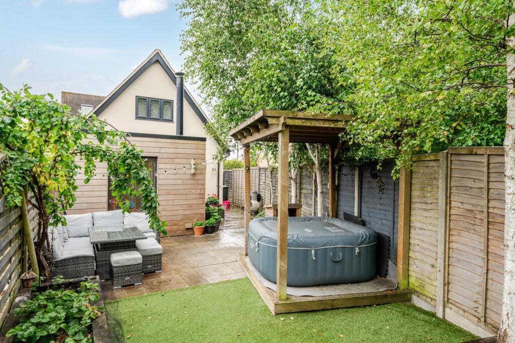 1330759-3-689091e74b720