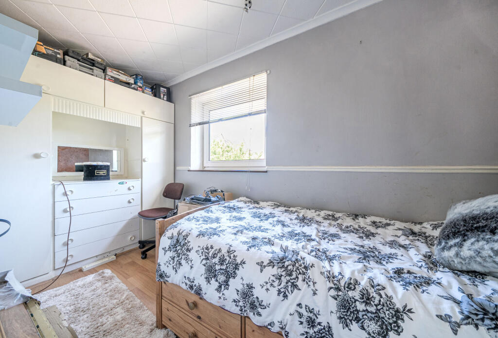 1317354-16-686af4...