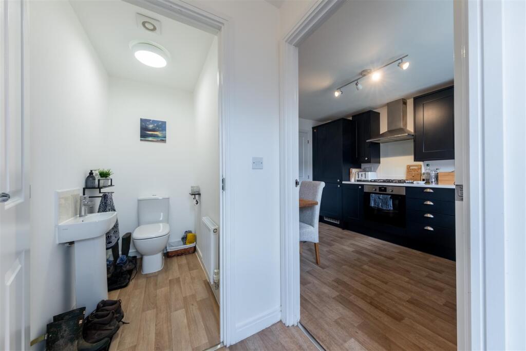 15 Hazelhurst Way-005.jpg