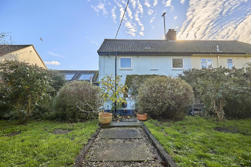 14 Heath View 21.jpg