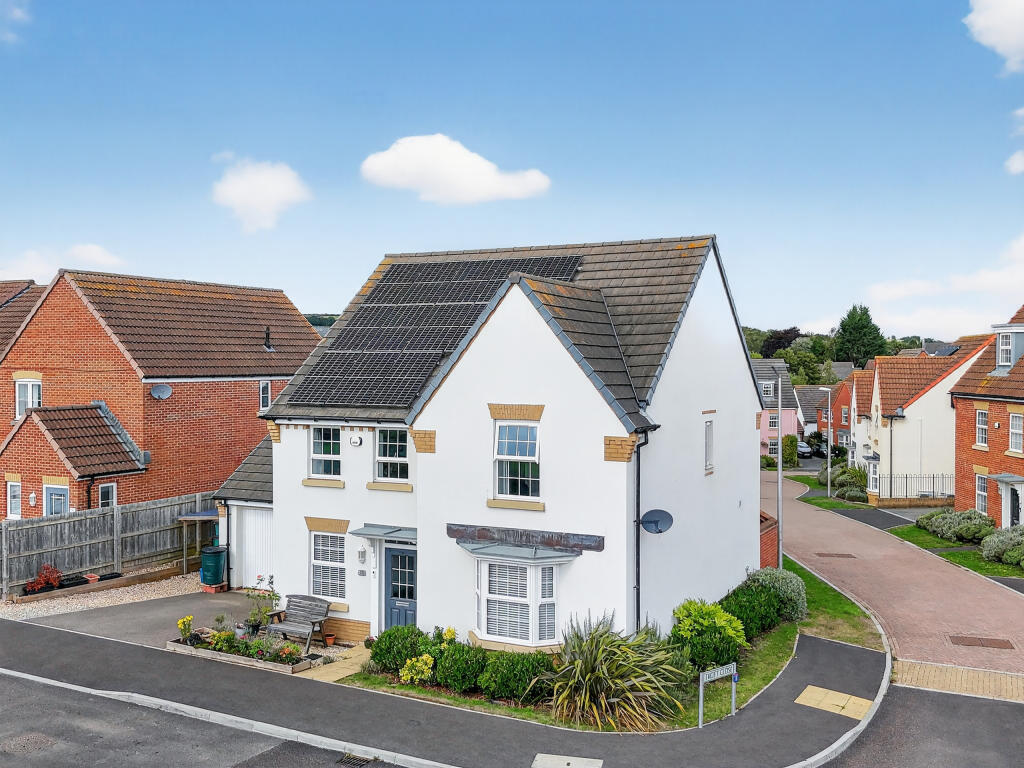 15 Martin Way, Cullompton