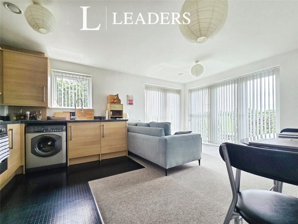 Kitchen Lounge
