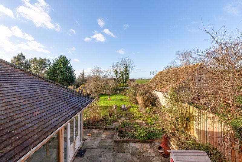 Rear Garden/Ou...