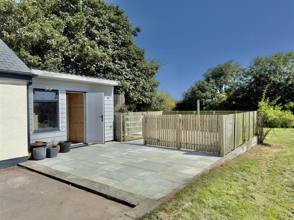 STORAGE SHED