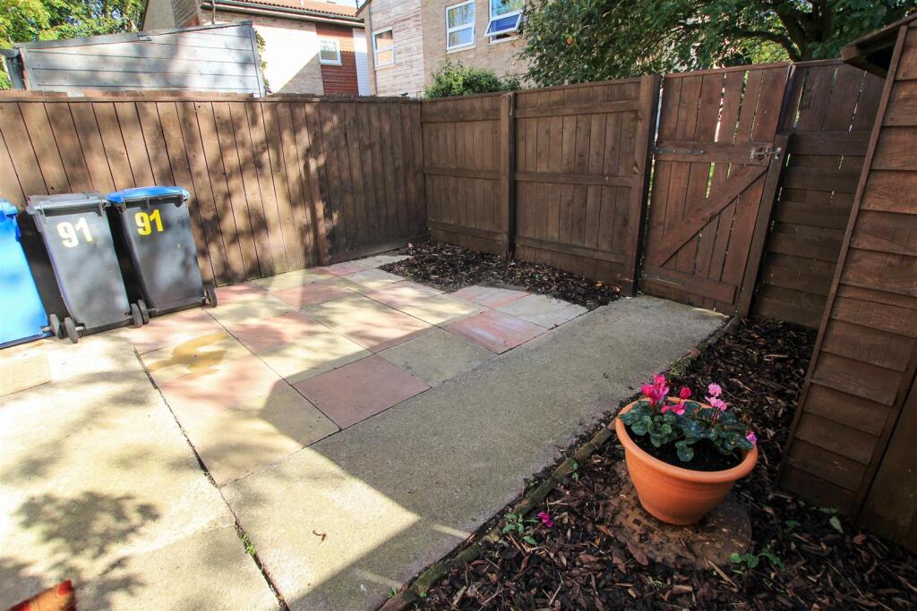 Front Garden.jpg