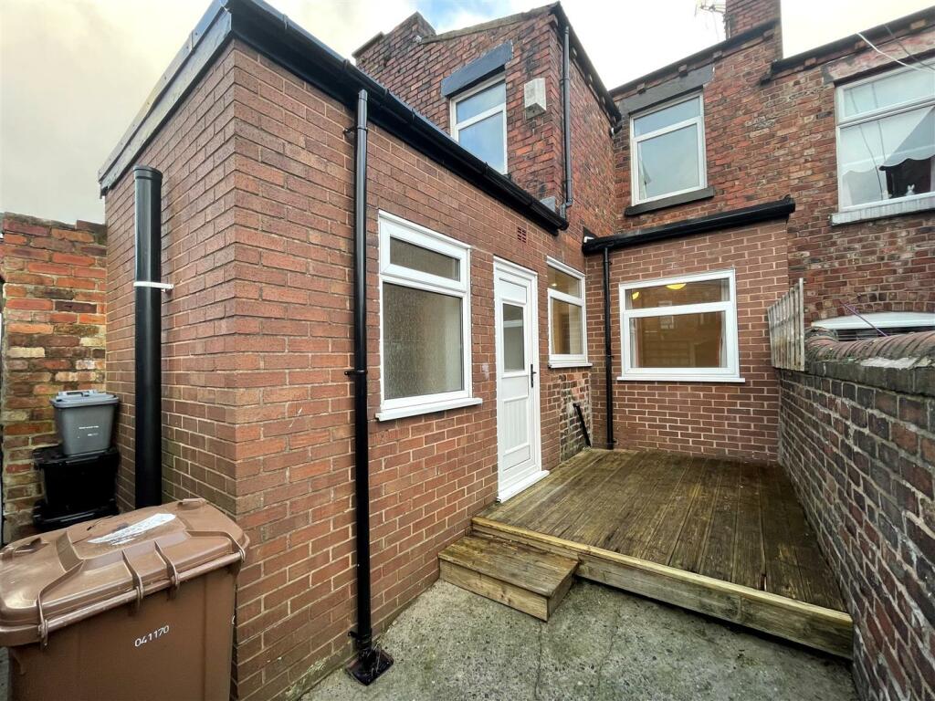 Carlow Street Rear Garden