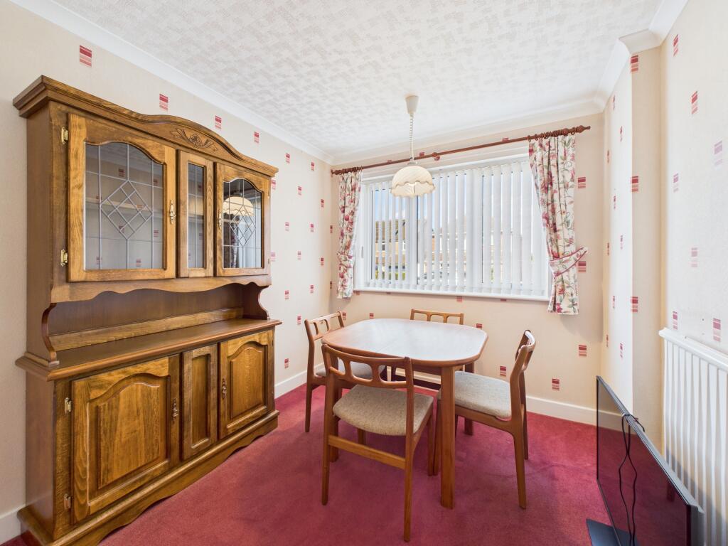 Dining Room/Bedroom