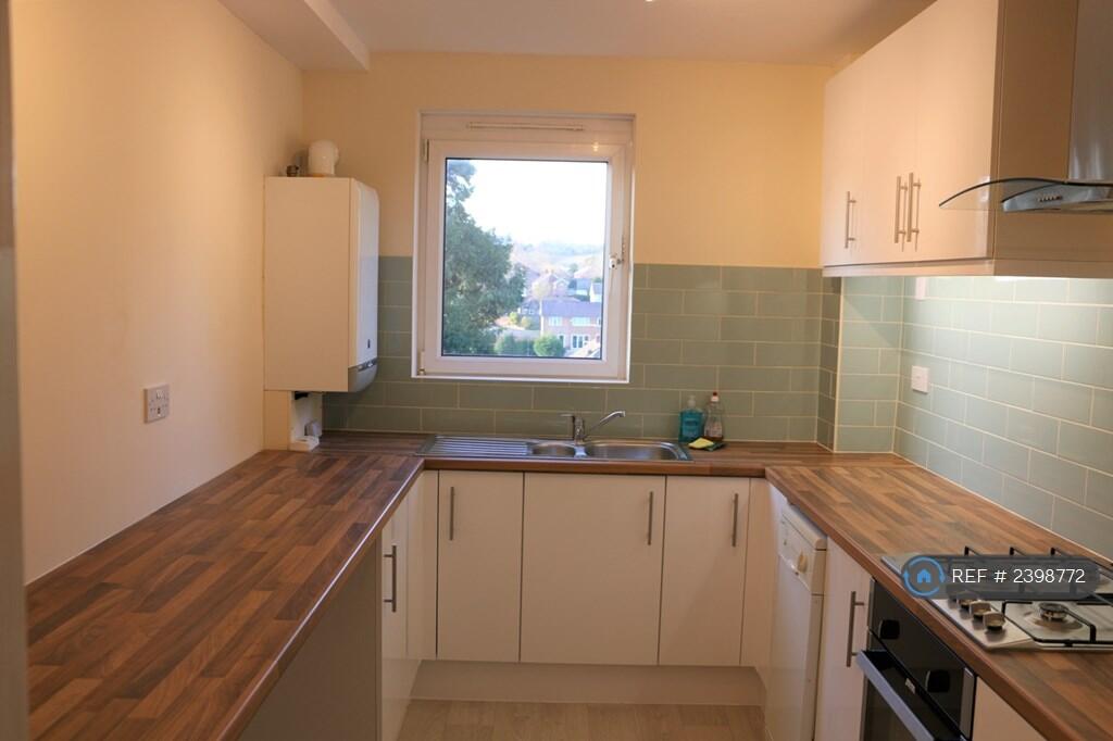 Kitchen With Breakfast Bar