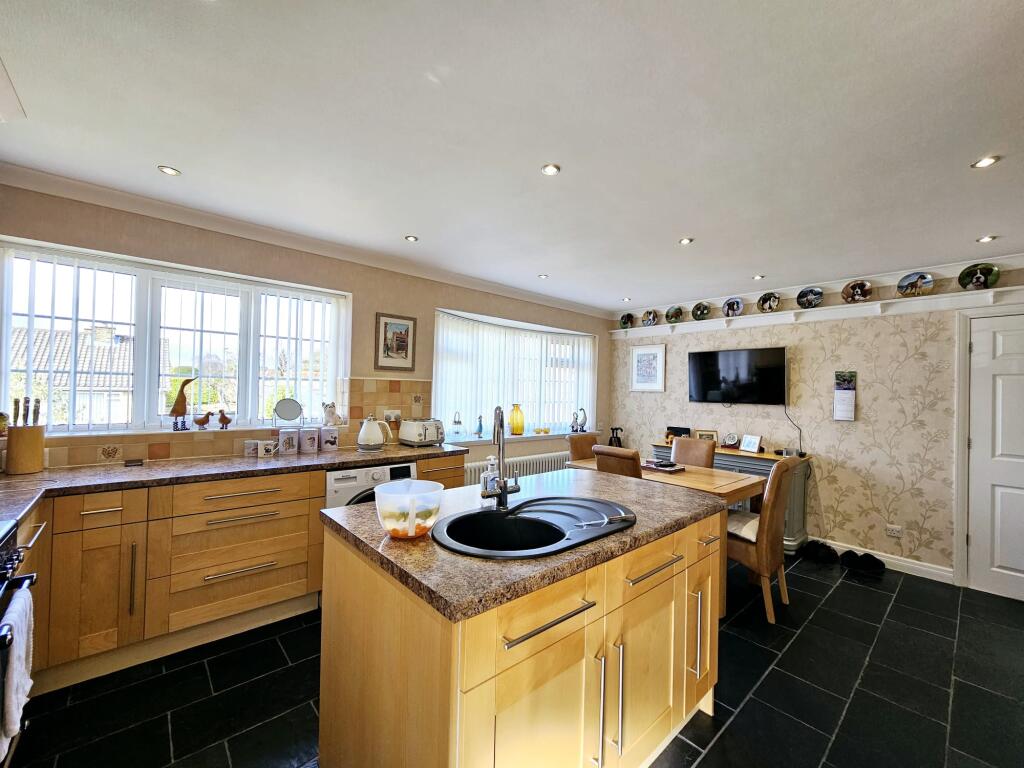 c5fa17e9-dba2-4036-83f3-669ce2bf4380