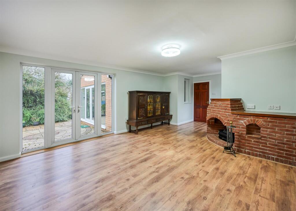 5 Elmsdale-11.jpg