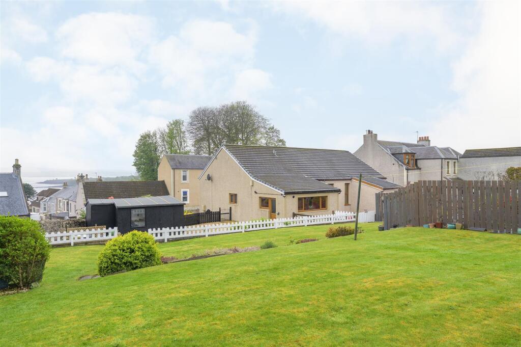 21 Main Street 024.jpg