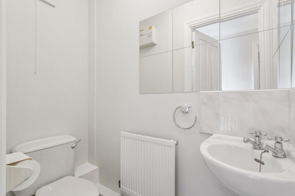 Guest Cloakroom