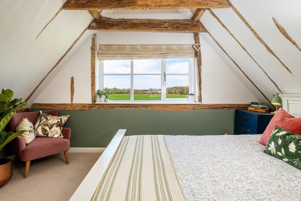 1440px-Halfboys-3...