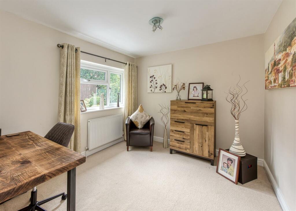 3 High Meadows-bed4.jpg