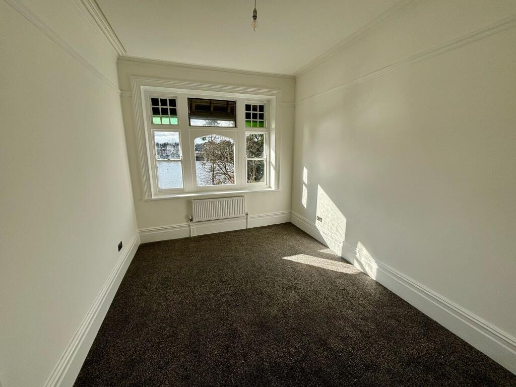 4e9c85c9-2717-4a41-8