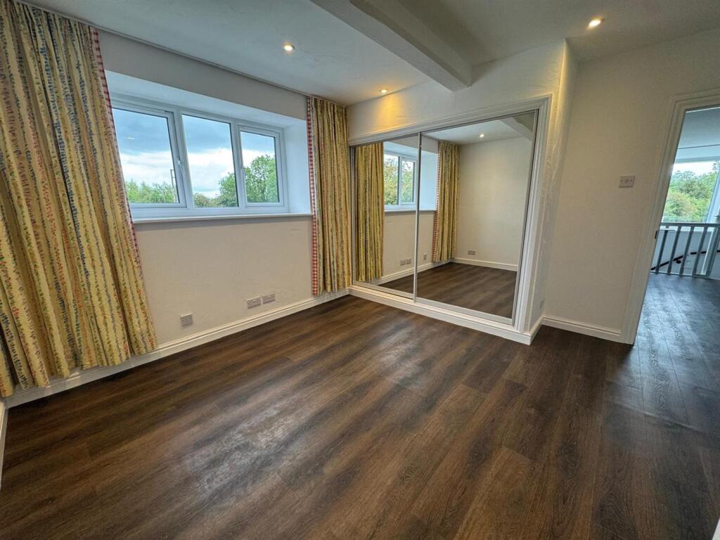 Bedroom 3.jpg