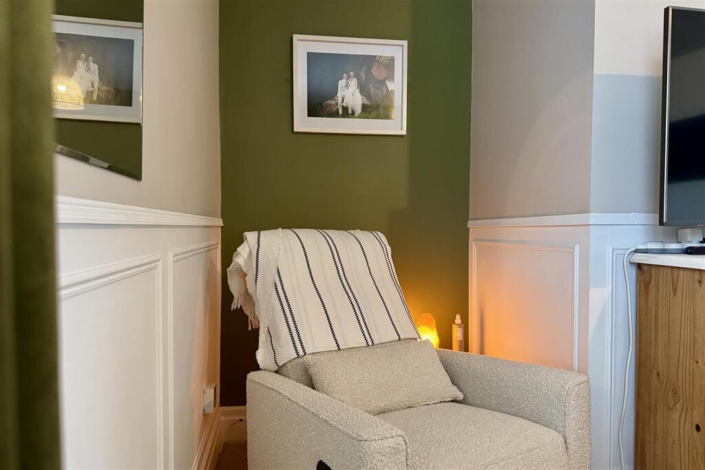 Principal Bedroom