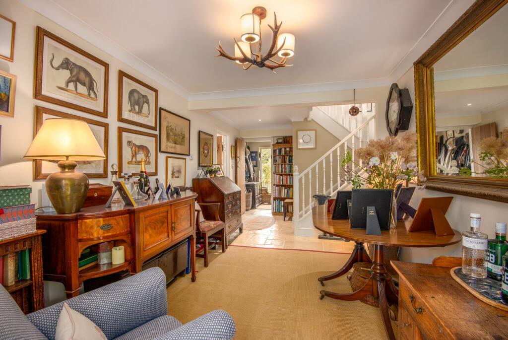 Reception hall/Dining room